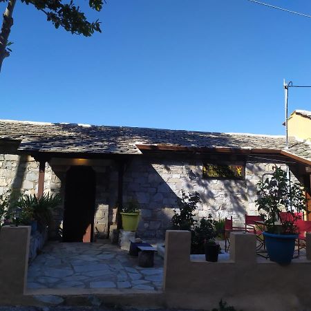 Triple Studio Room With The Most Beatifull View In Mylopotamos تساغارادا المظهر الخارجي الصورة